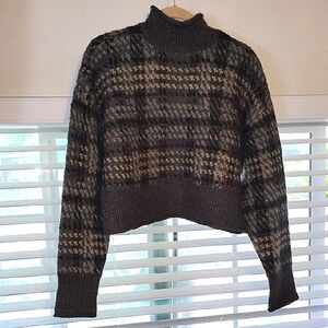 Arizona Women's Charcoal Plaid Crop Scoop Neck Sweater, Size: XS, NWT
